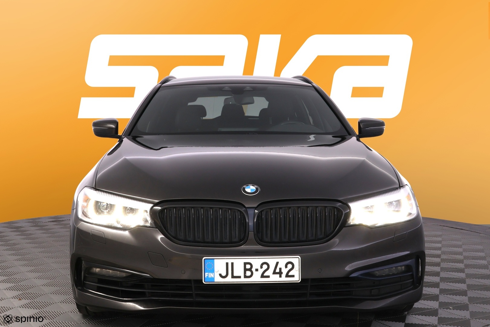 BMW 518 2020