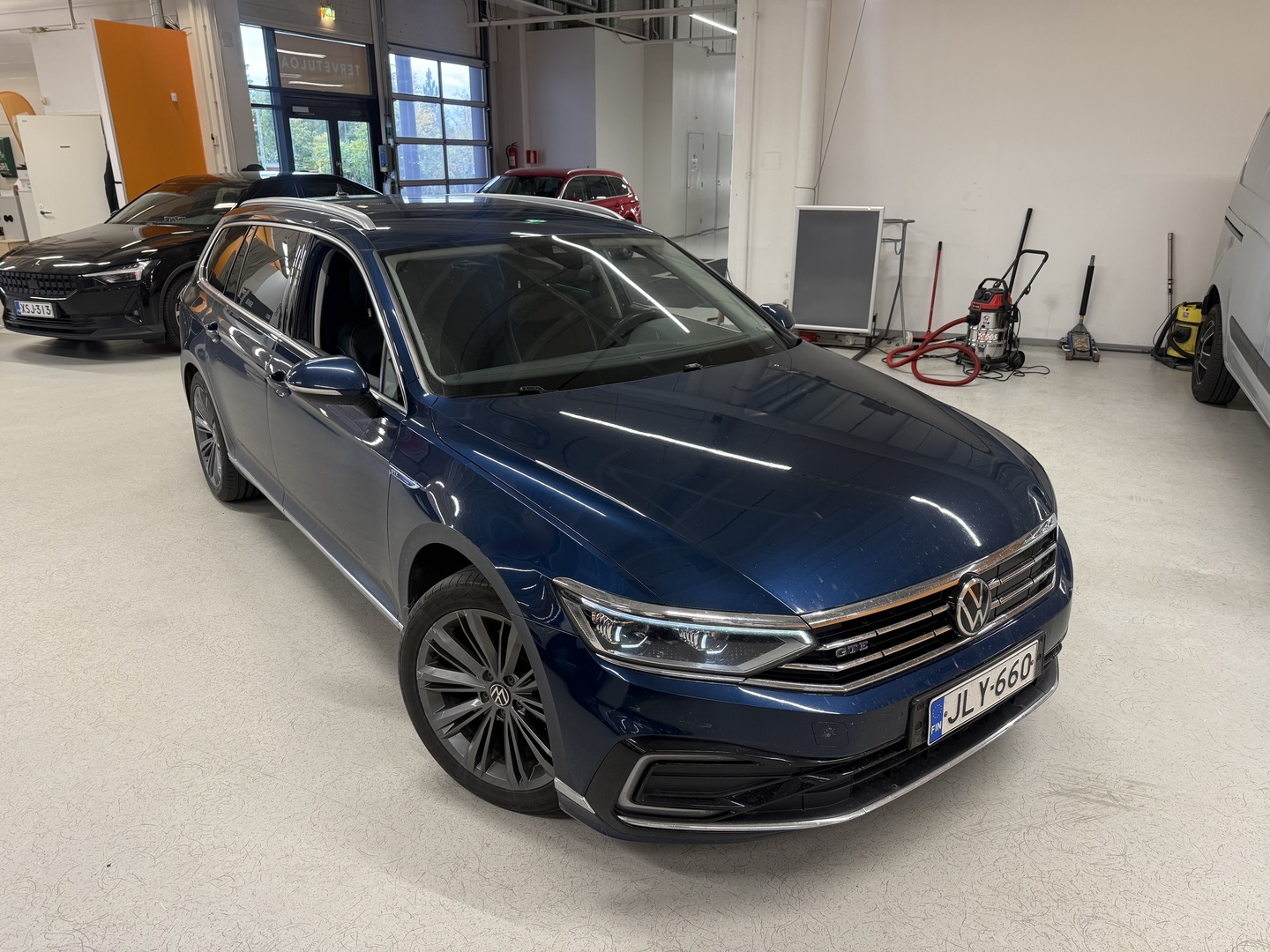 VOLKSWAGEN Passat 2021