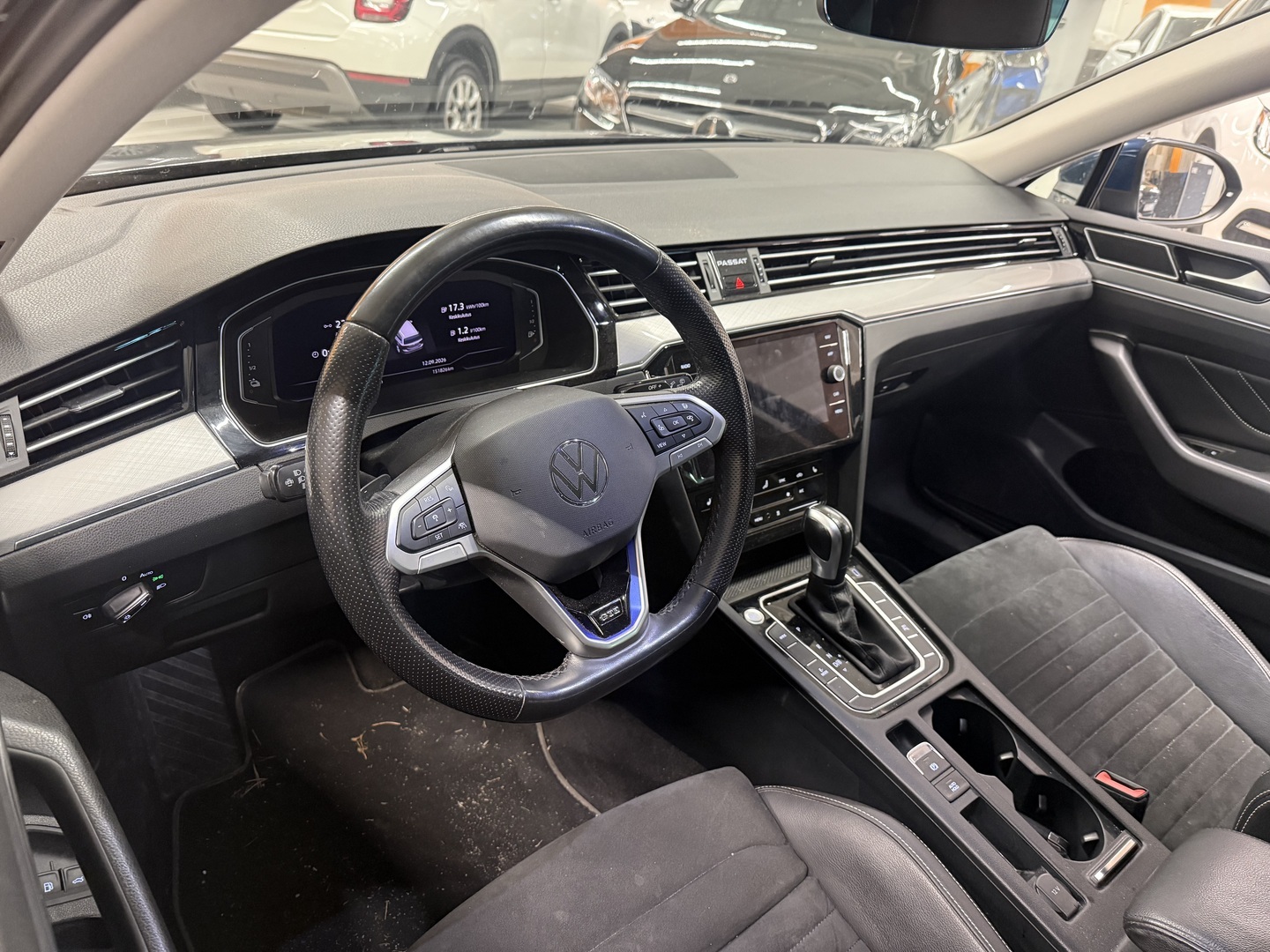VOLKSWAGEN Passat 2021
