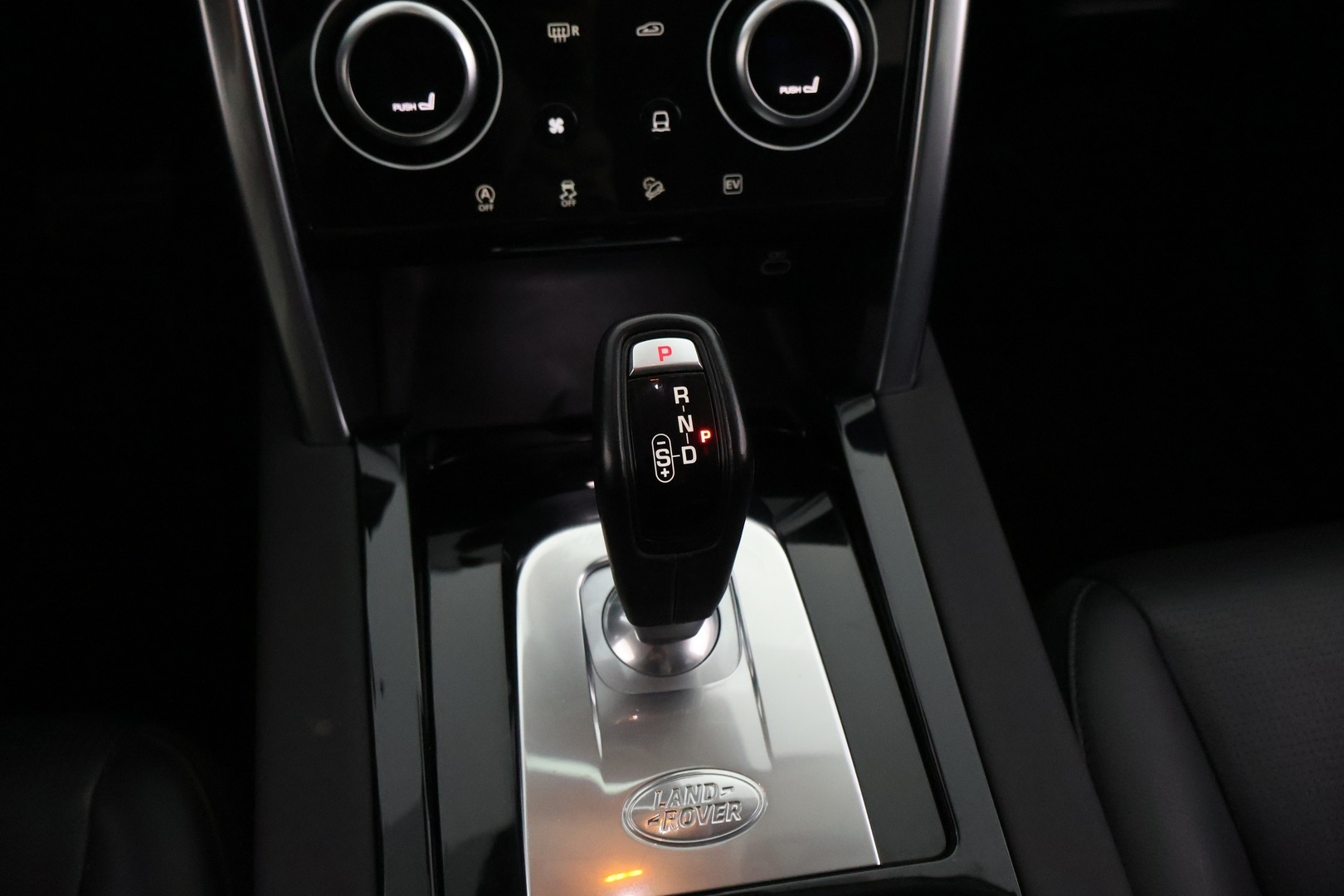 LAND ROVER Discovery Sport 2021