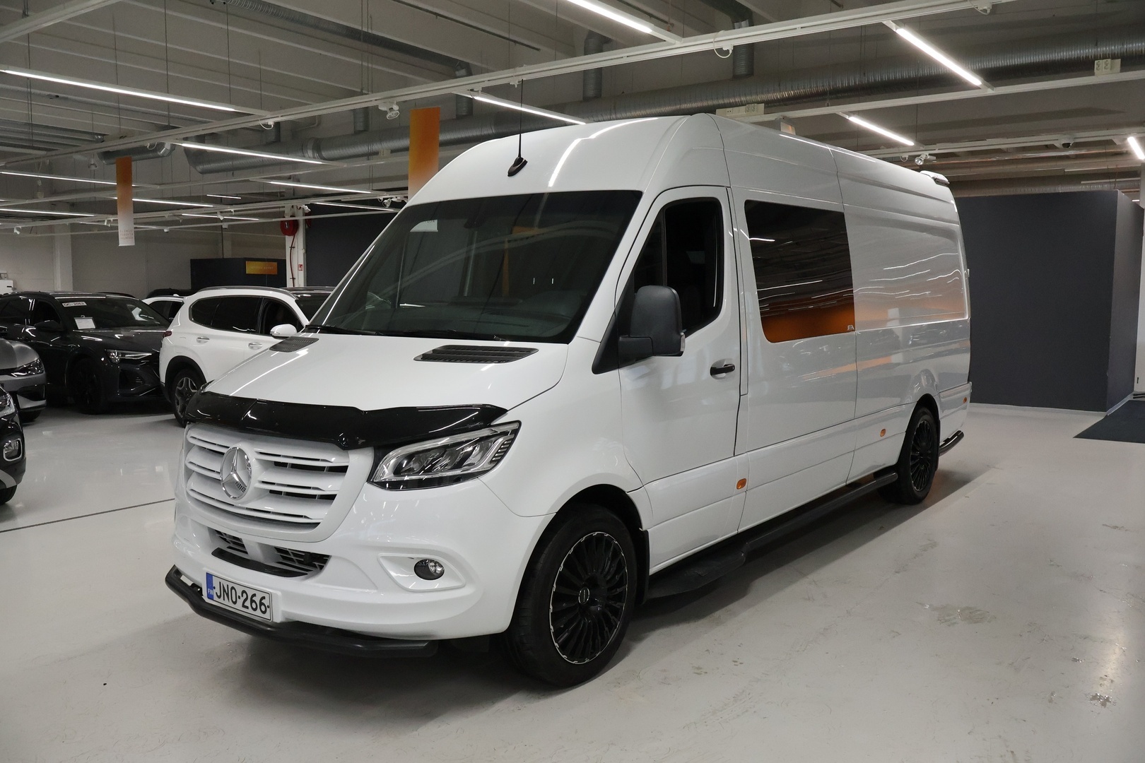 MERCEDES-BENZ Sprinter 2024