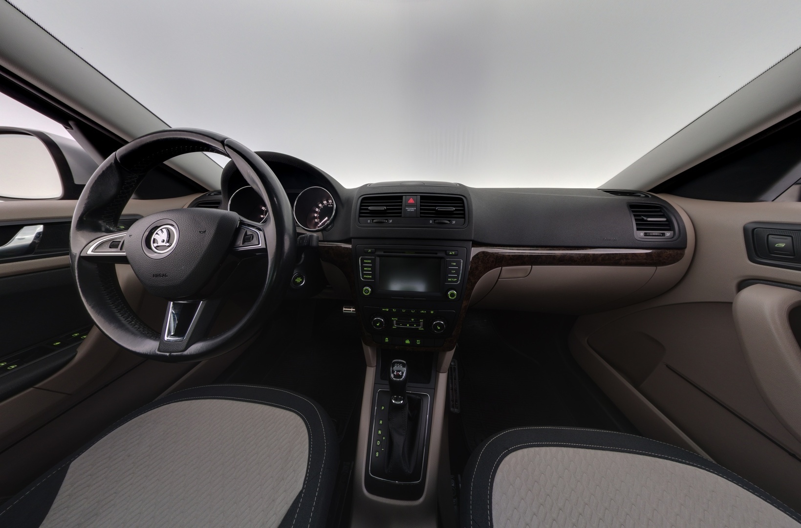 SKODA Yeti 2014