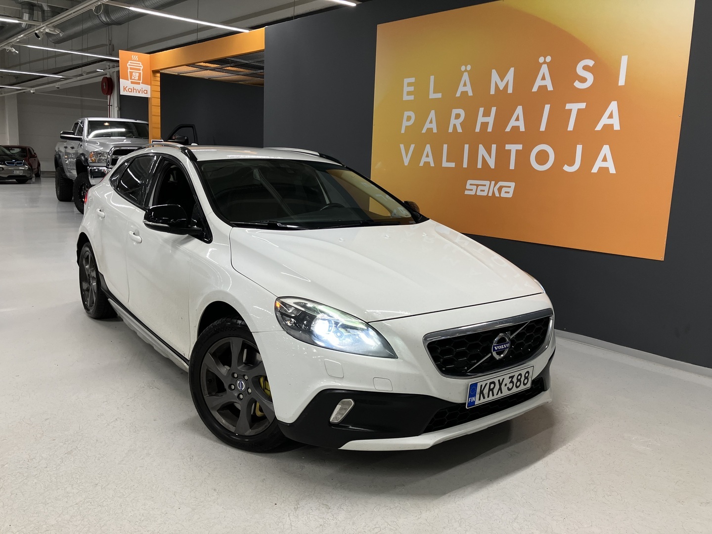 VOLVO V40 Cross Country 2013