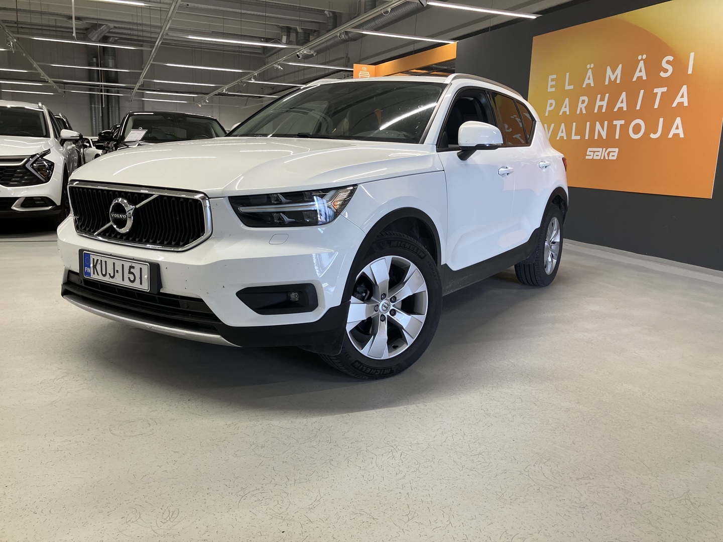 VOLVO XC40 2021