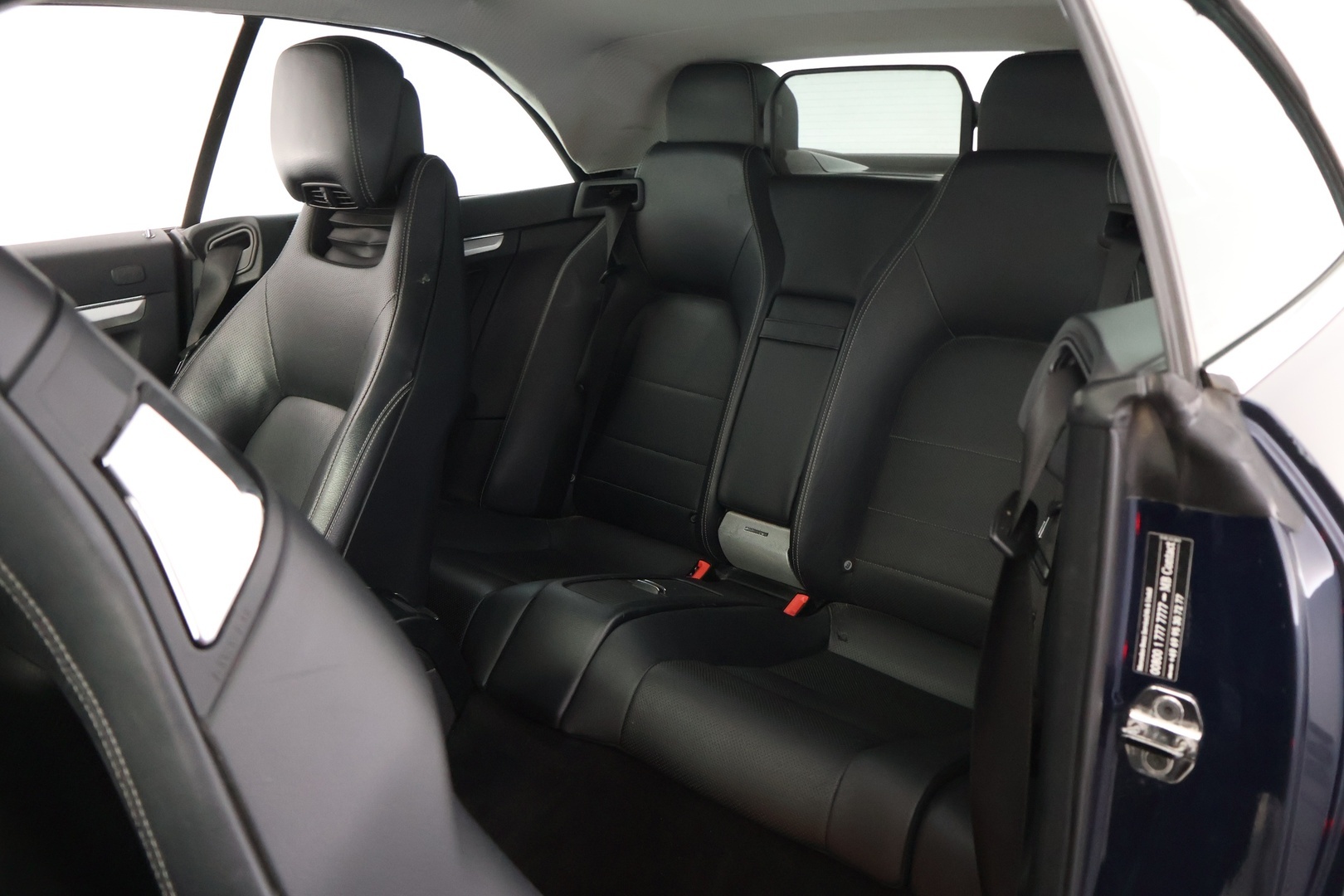 MERCEDES-BENZ E 2012