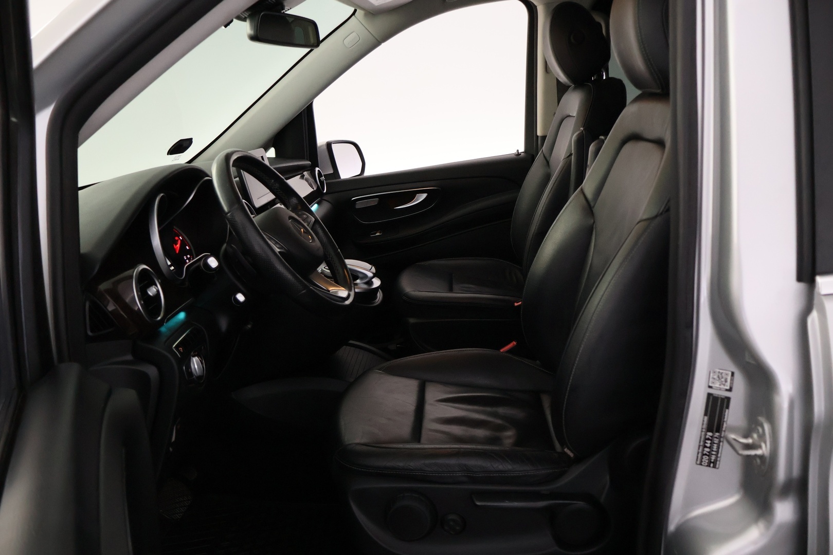 MERCEDES-BENZ V 2018