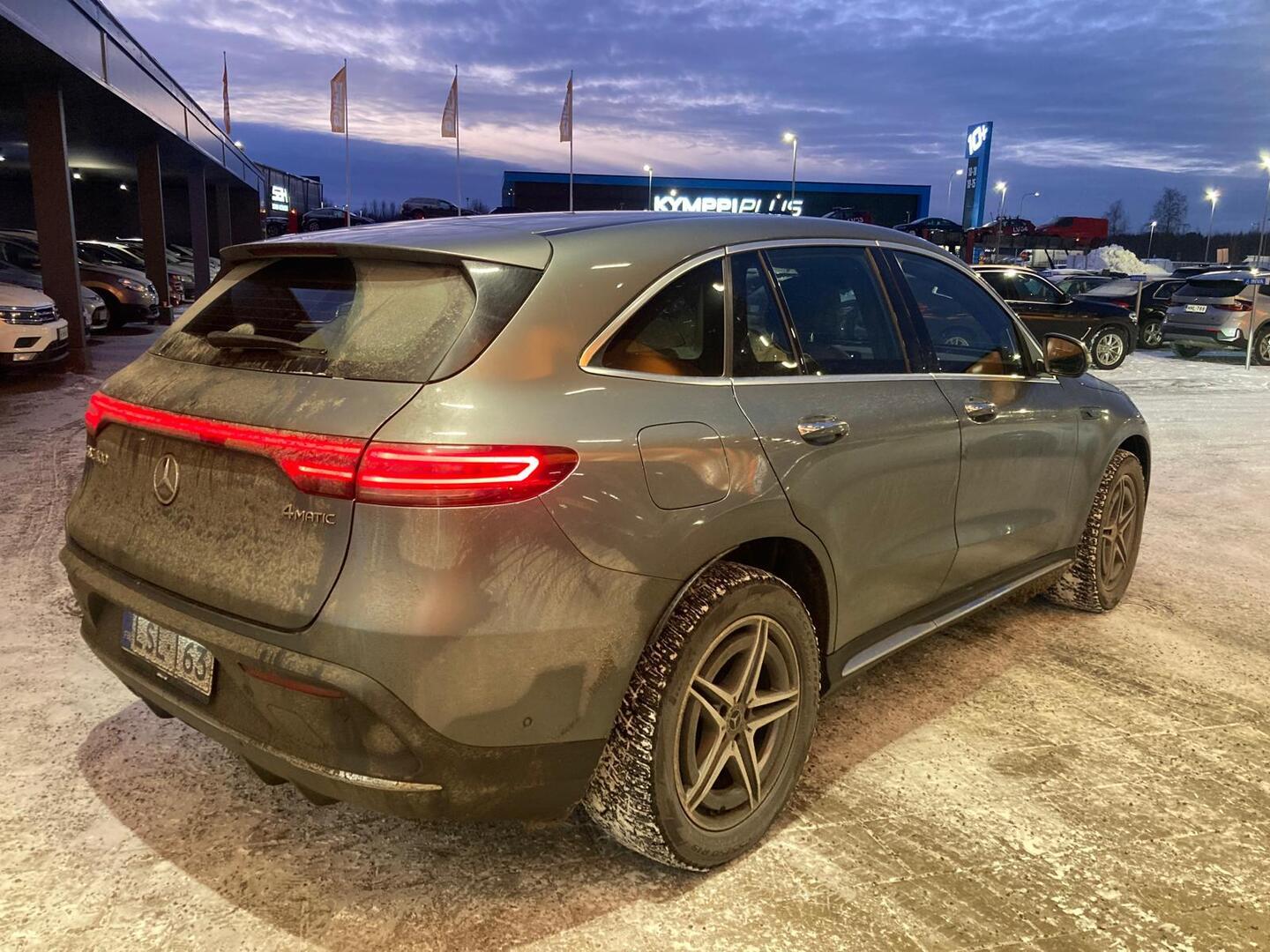 MERCEDES-BENZ EQC 2021
