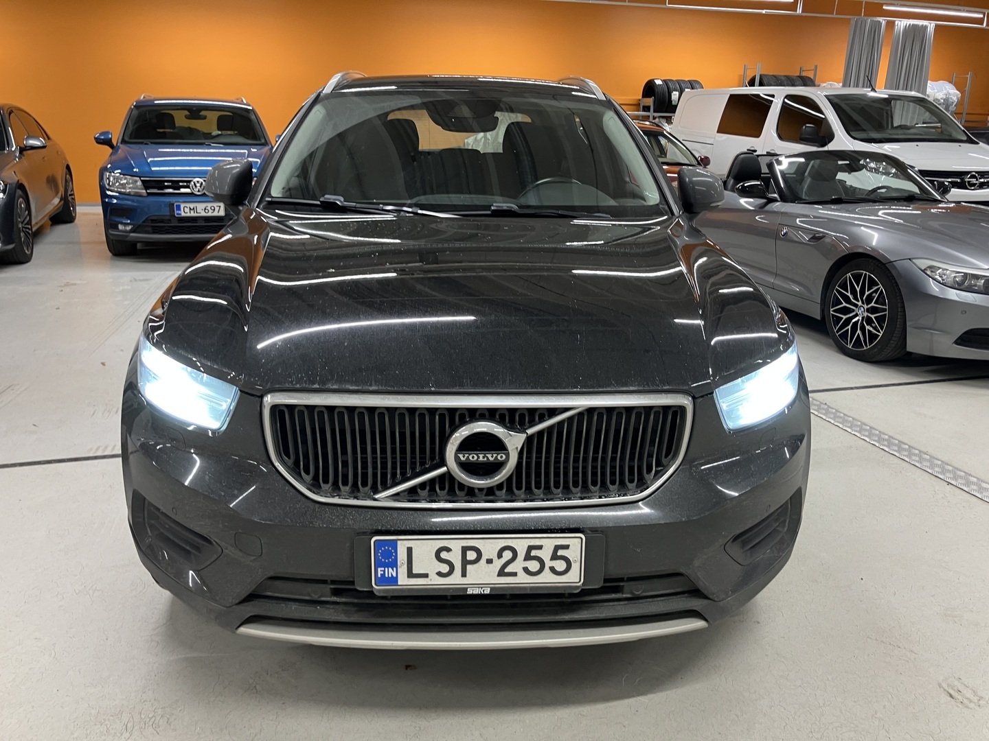 VOLVO XC40 2020