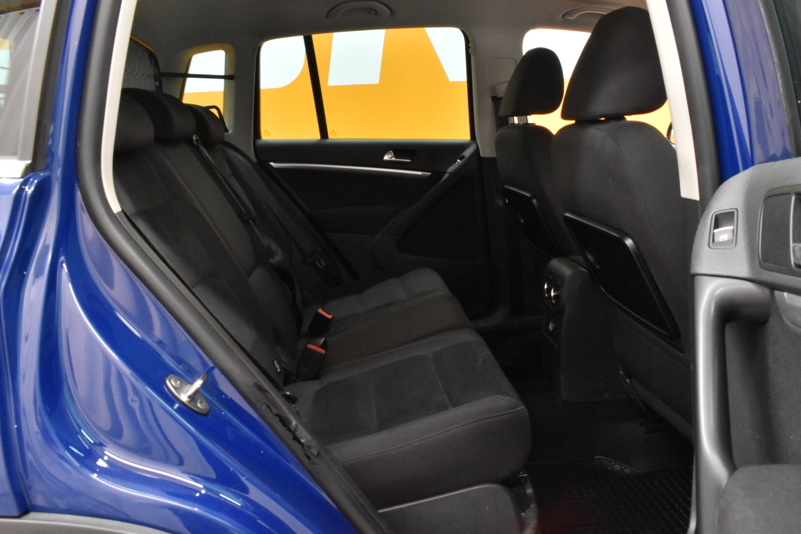 VOLKSWAGEN Tiguan 2013