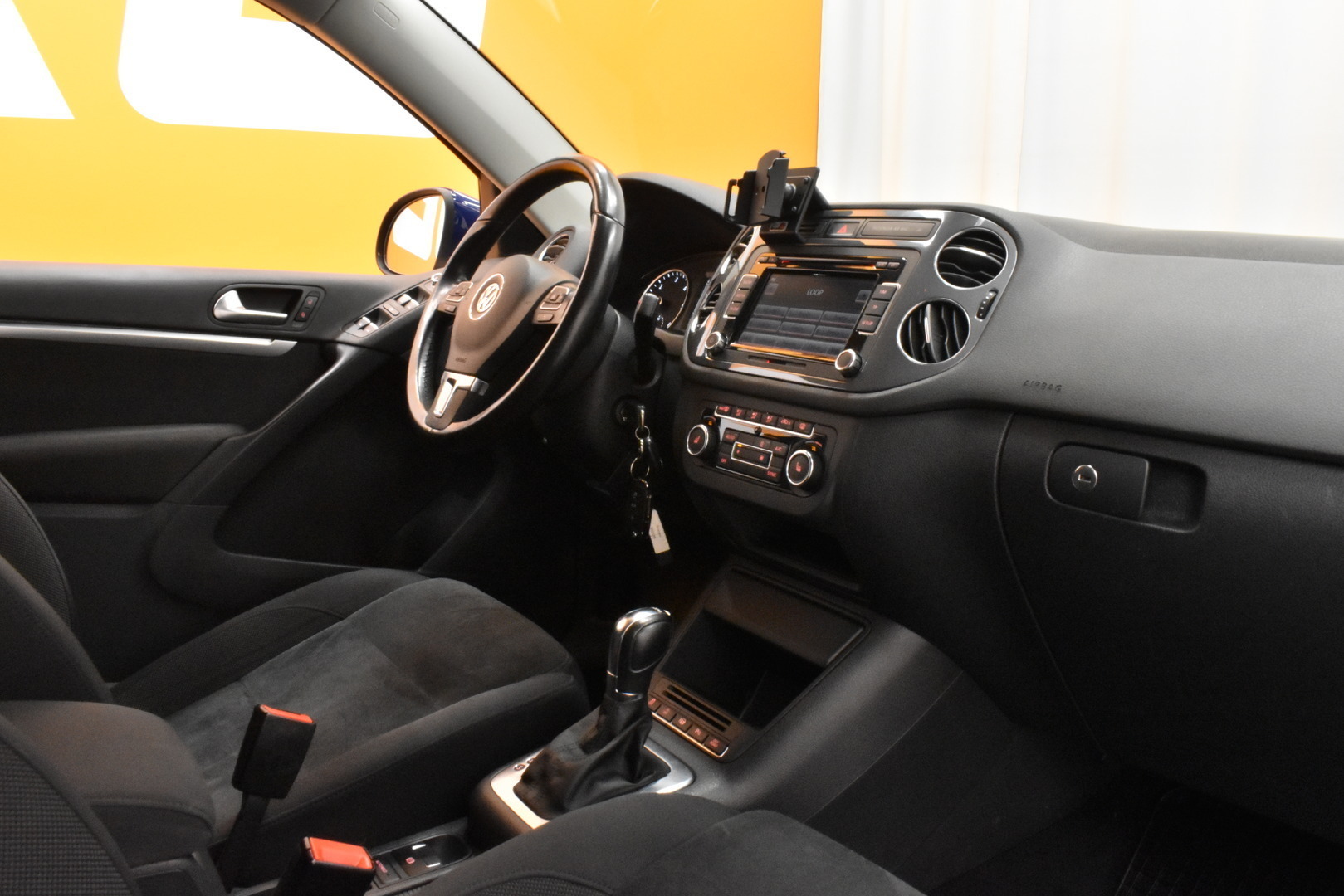 VOLKSWAGEN Tiguan 2013