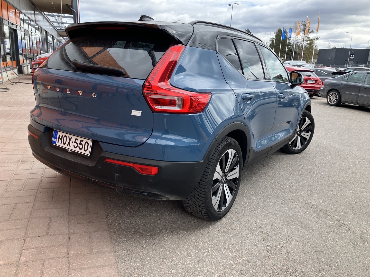 VOLVO XC40 2023