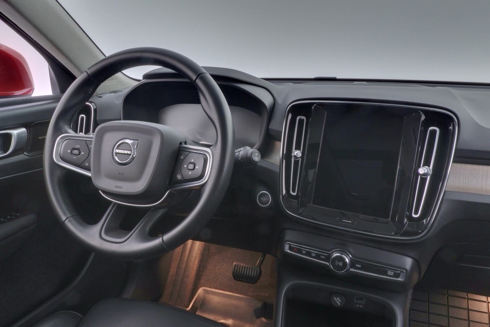 VOLVO XC40 2021