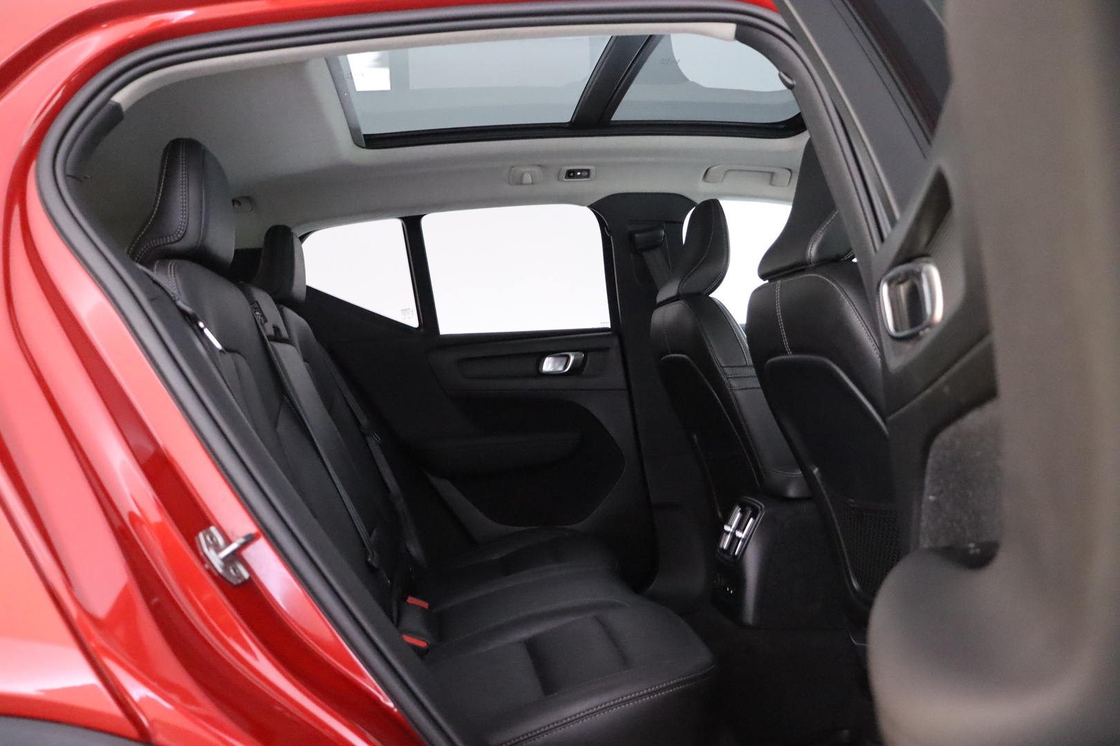 VOLVO XC40 2021