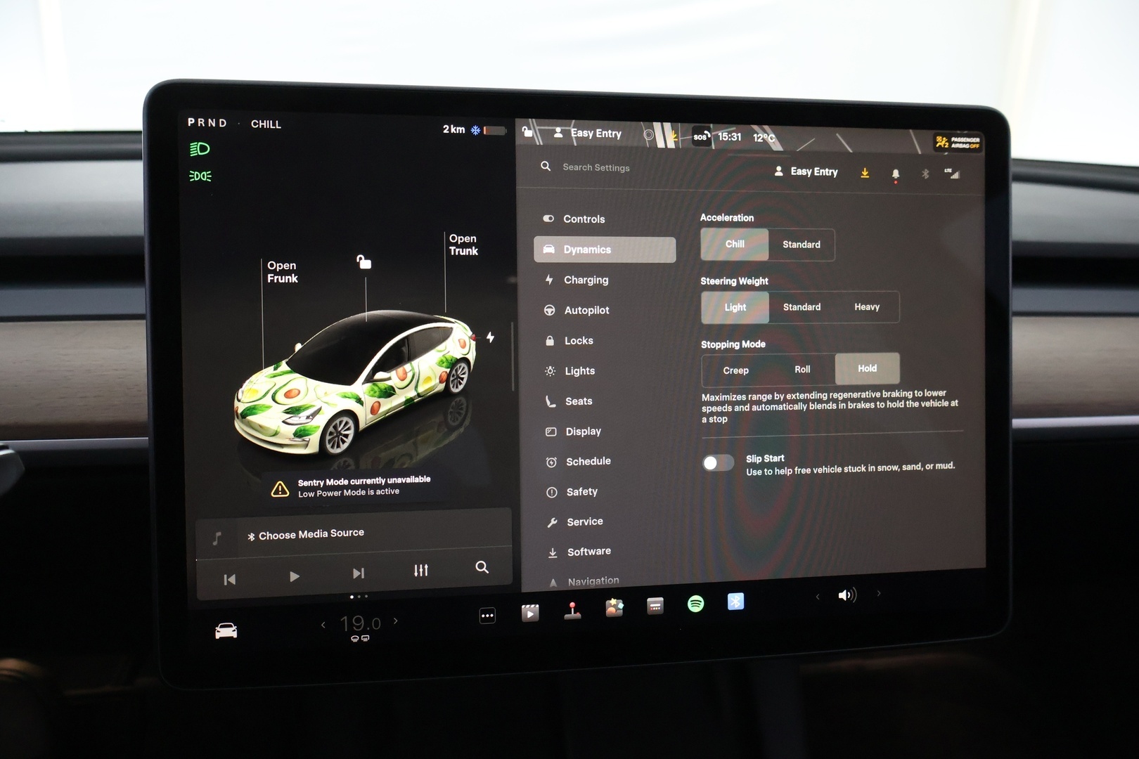 TESLA Model 3 2023