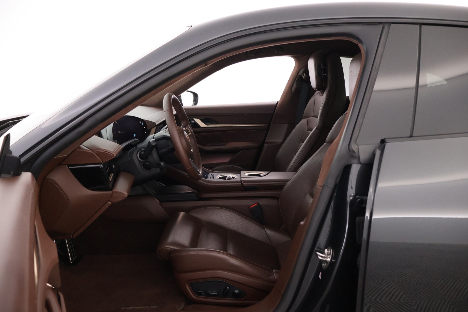 PORSCHE Taycan 2020
