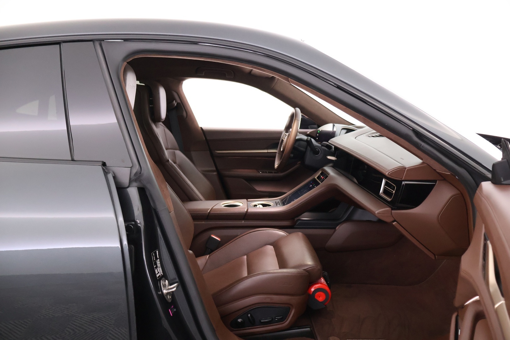 PORSCHE Taycan 2020
