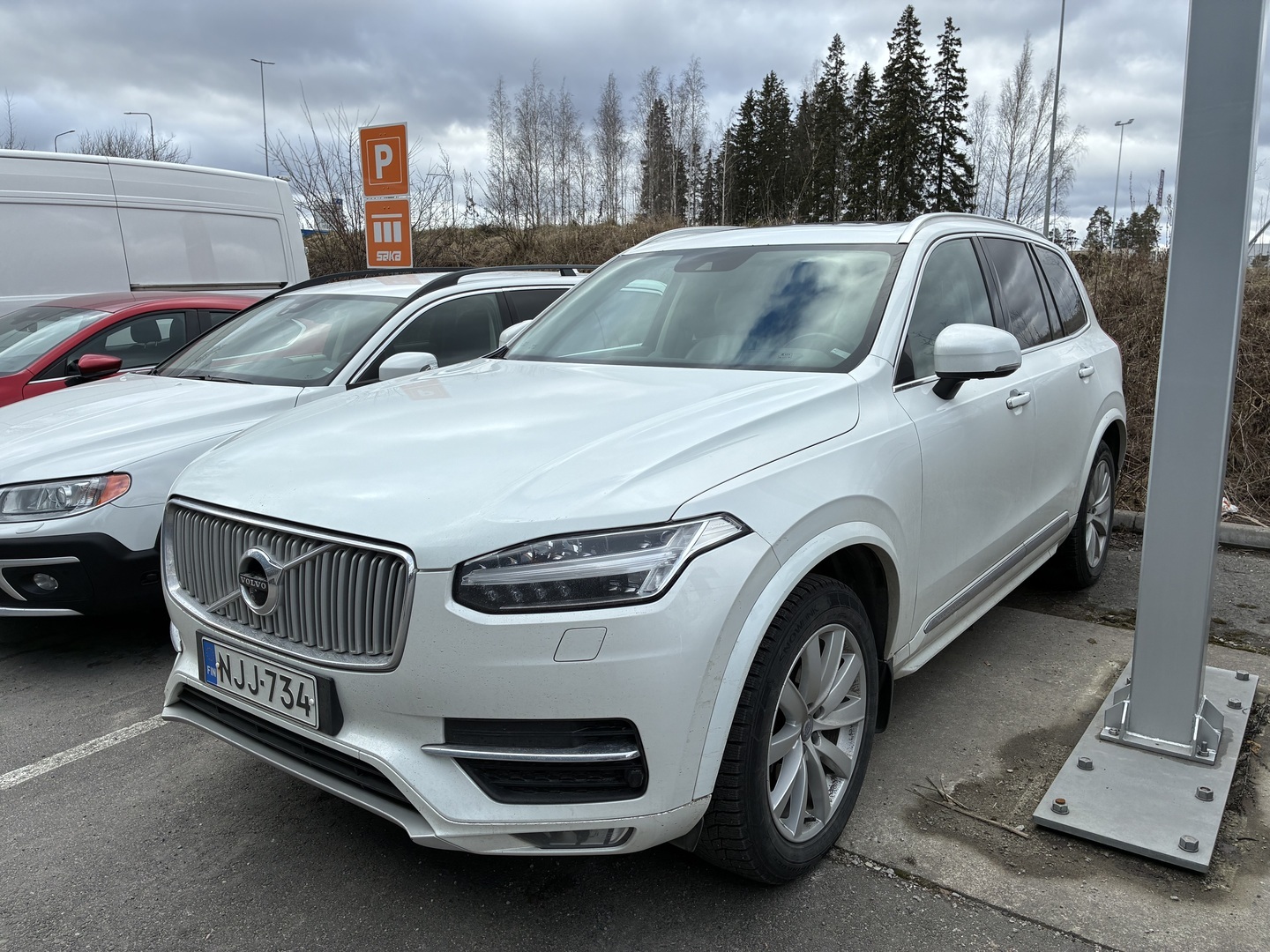 VOLVO XC90 2016