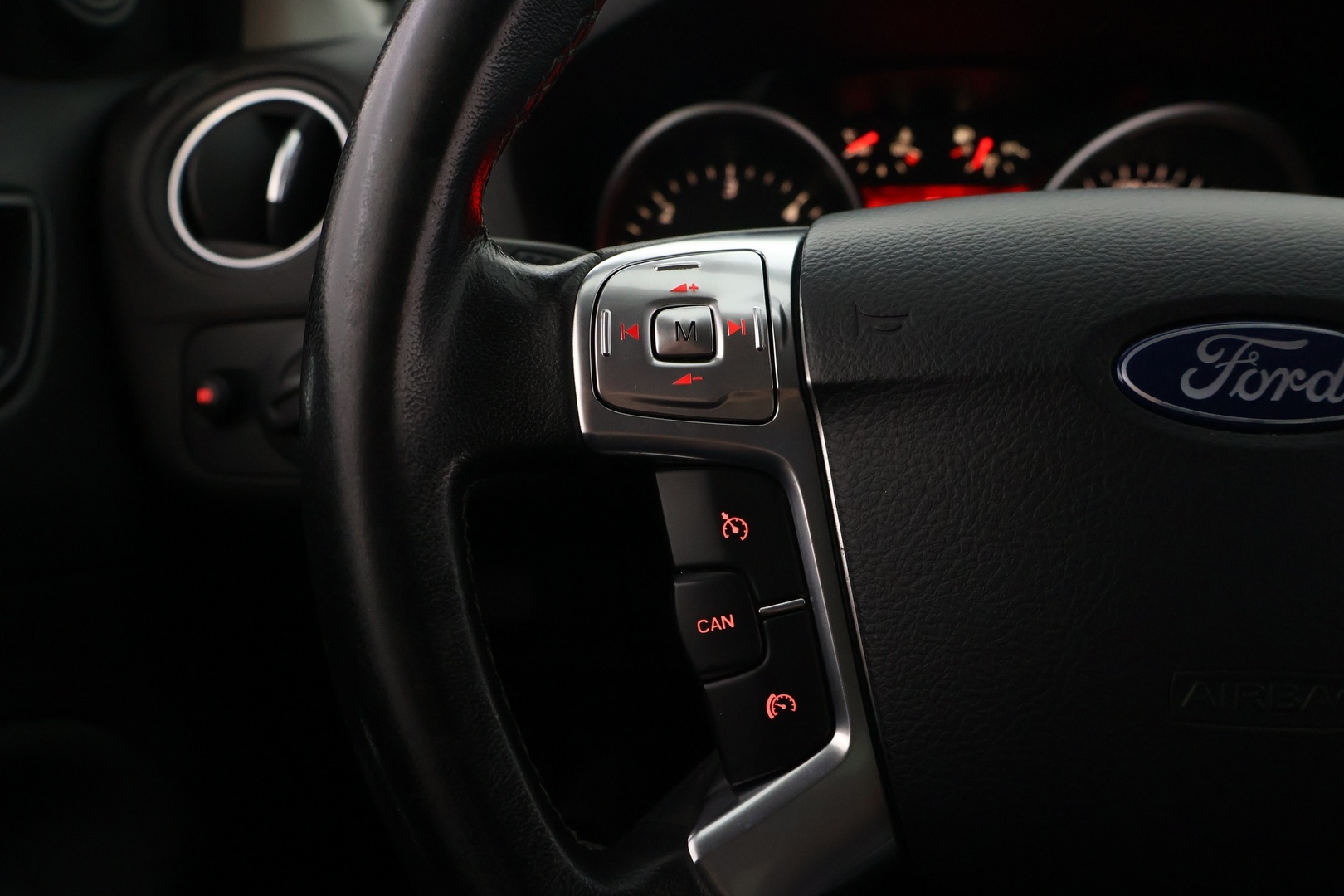 FORD Mondeo 2014