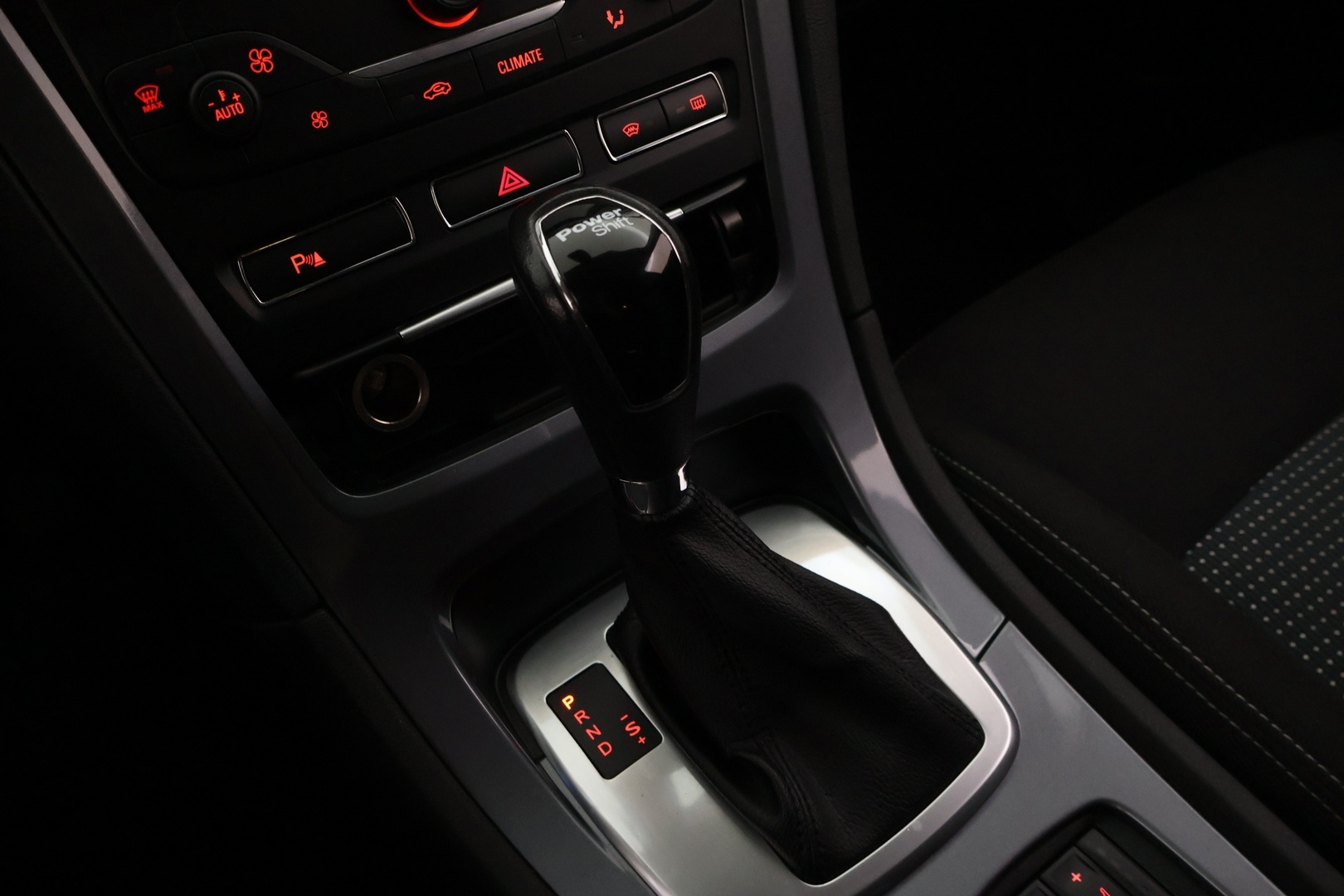 FORD Mondeo 2014