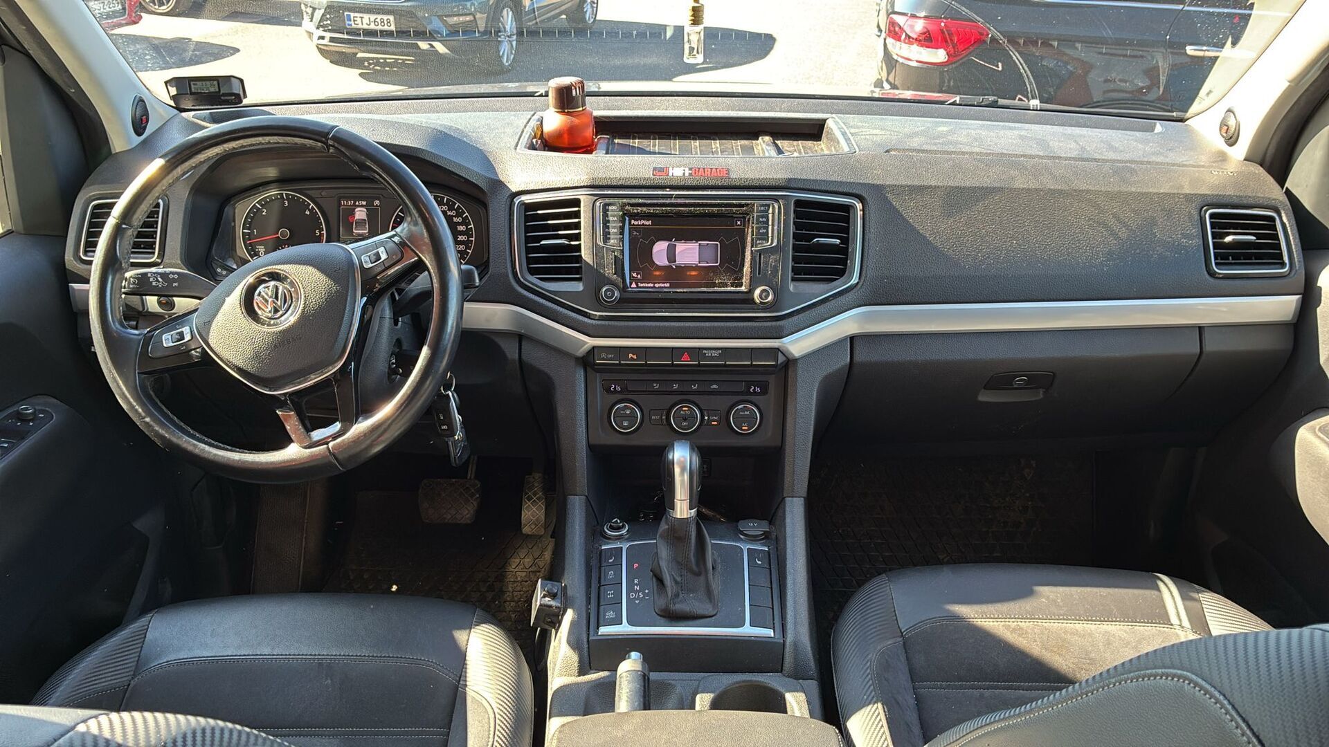 VOLKSWAGEN Amarok 2018