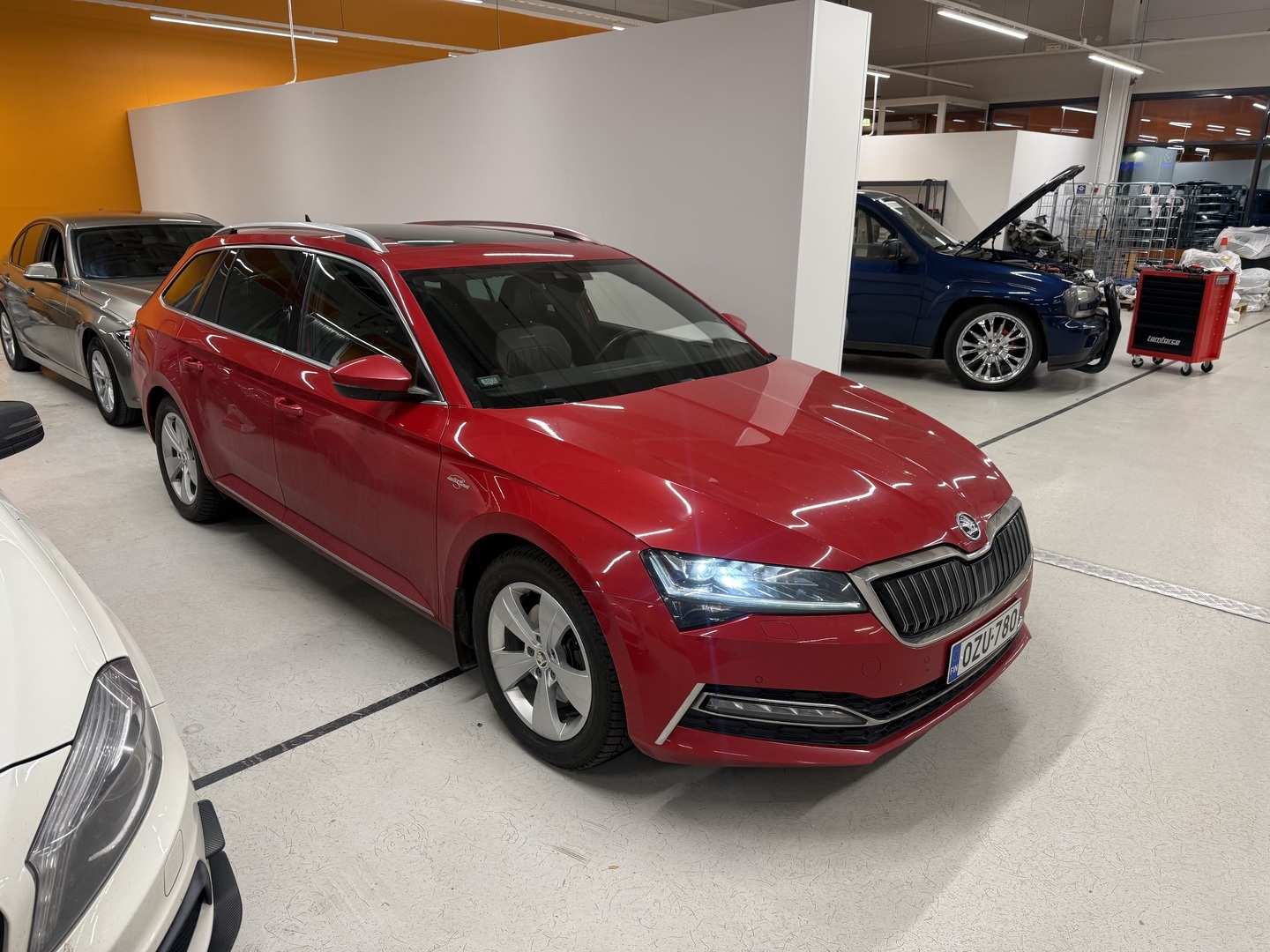 SKODA Superb 2021