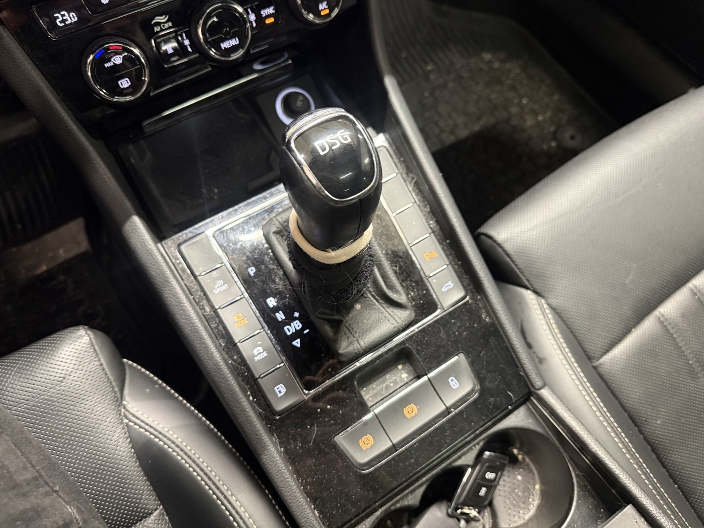 SKODA Superb 2021
