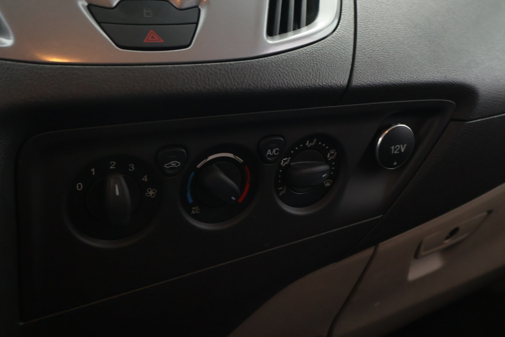 FORD Tourneo Custom 2013