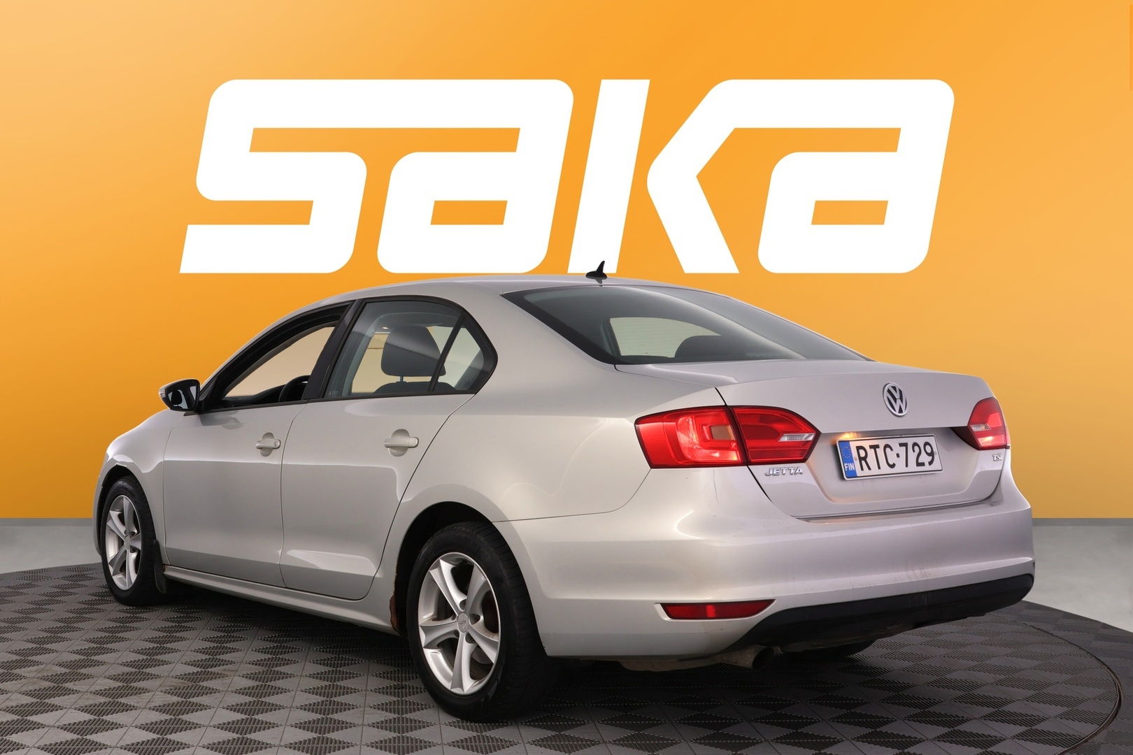 VOLKSWAGEN Jetta 2011