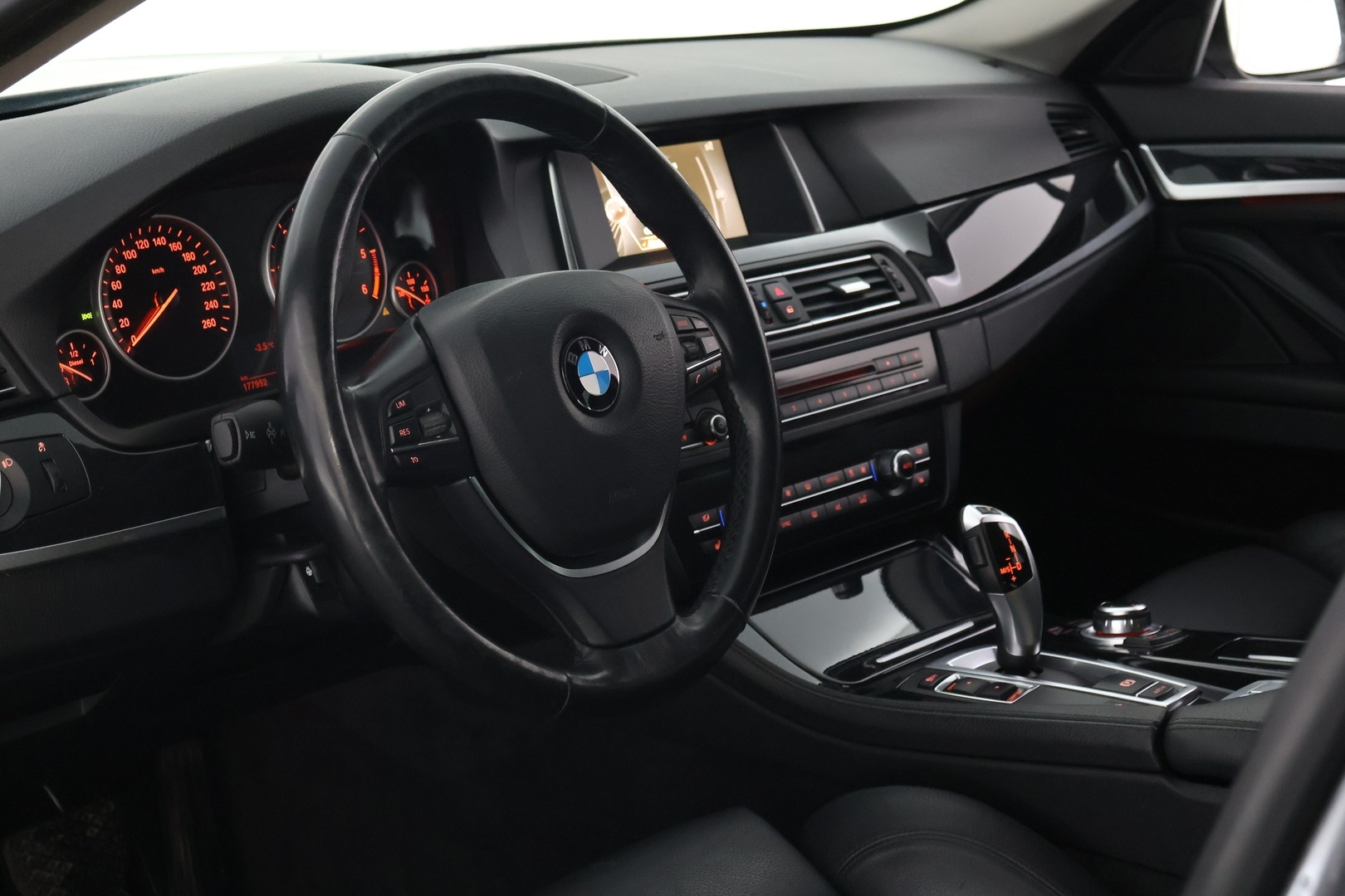 BMW 520 2016