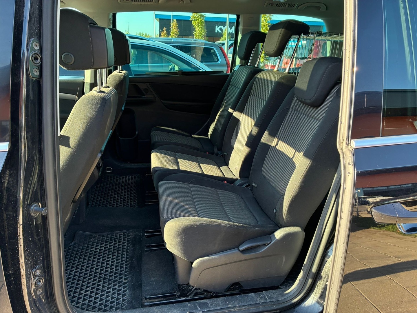 VOLKSWAGEN Sharan 2015