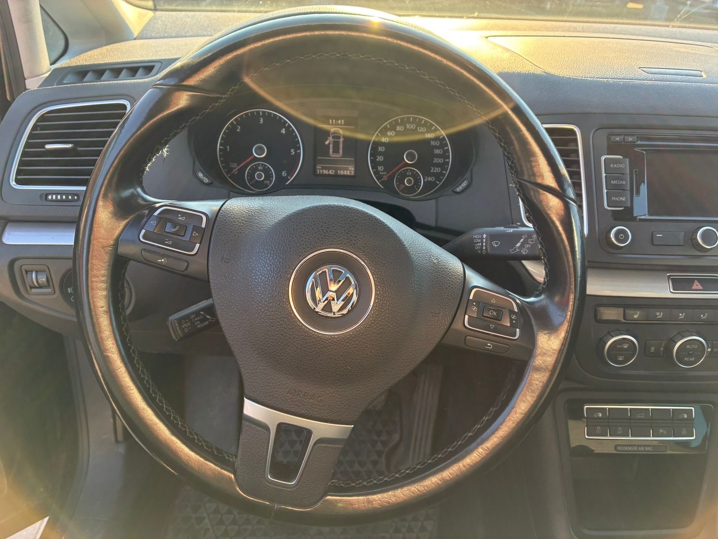 VOLKSWAGEN Sharan 2015