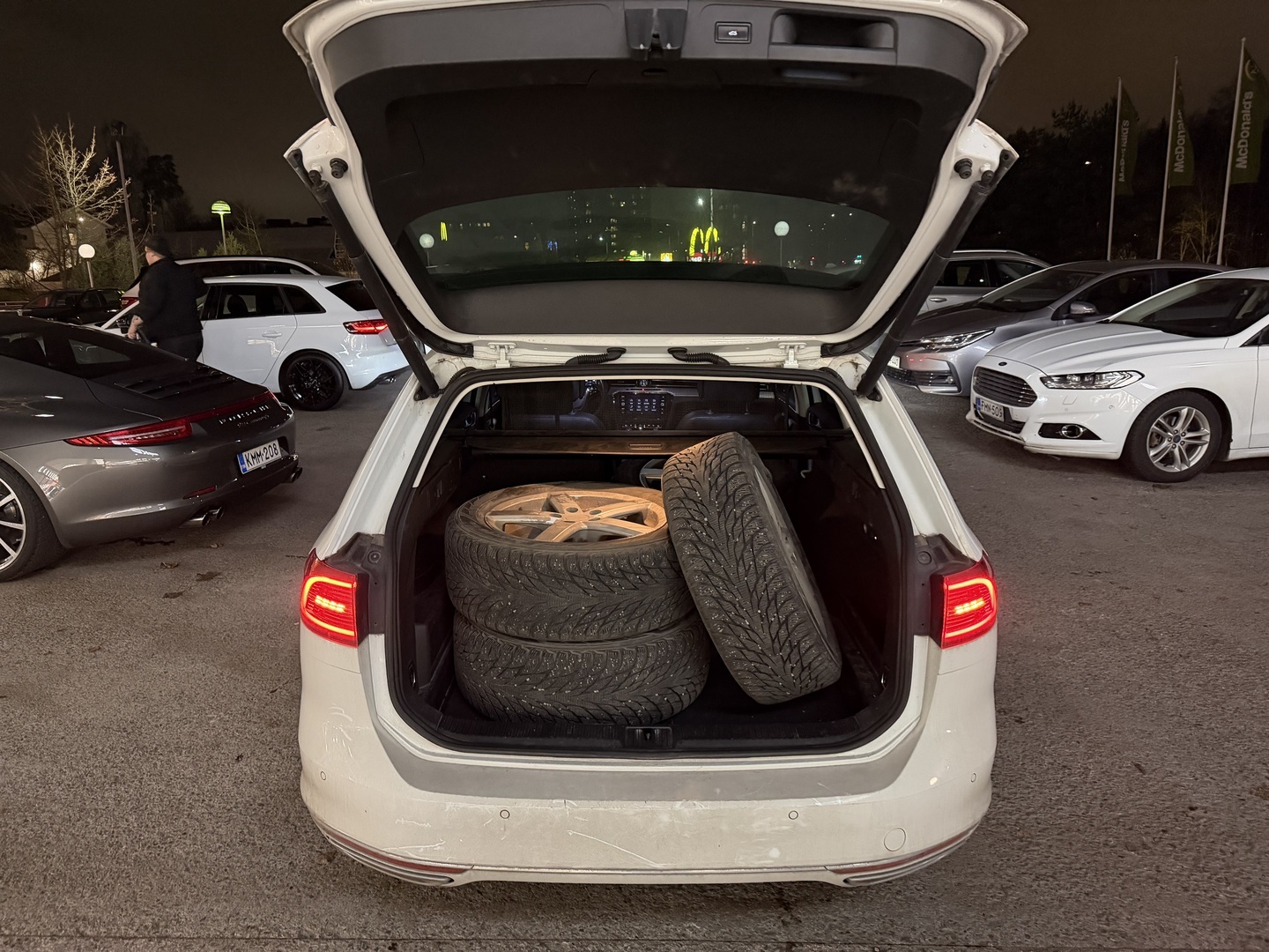 VOLKSWAGEN Passat 2018