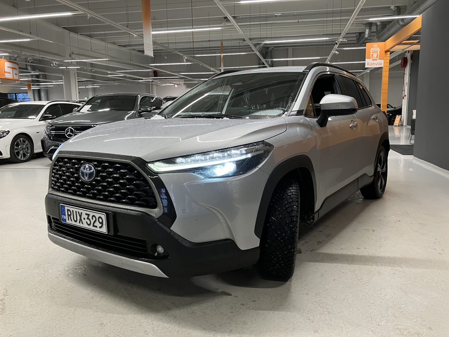 TOYOTA Corolla Cross 2023