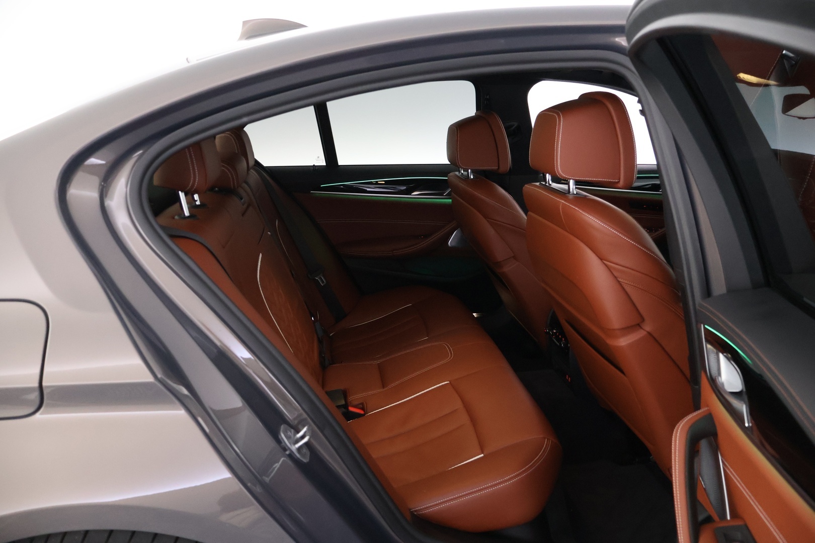 BMW 545 2022