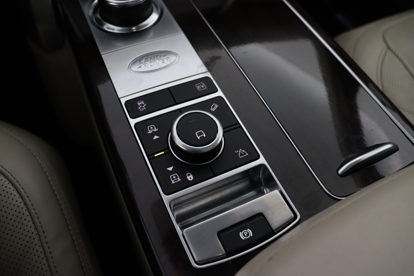 LAND ROVER Range Rover 2020