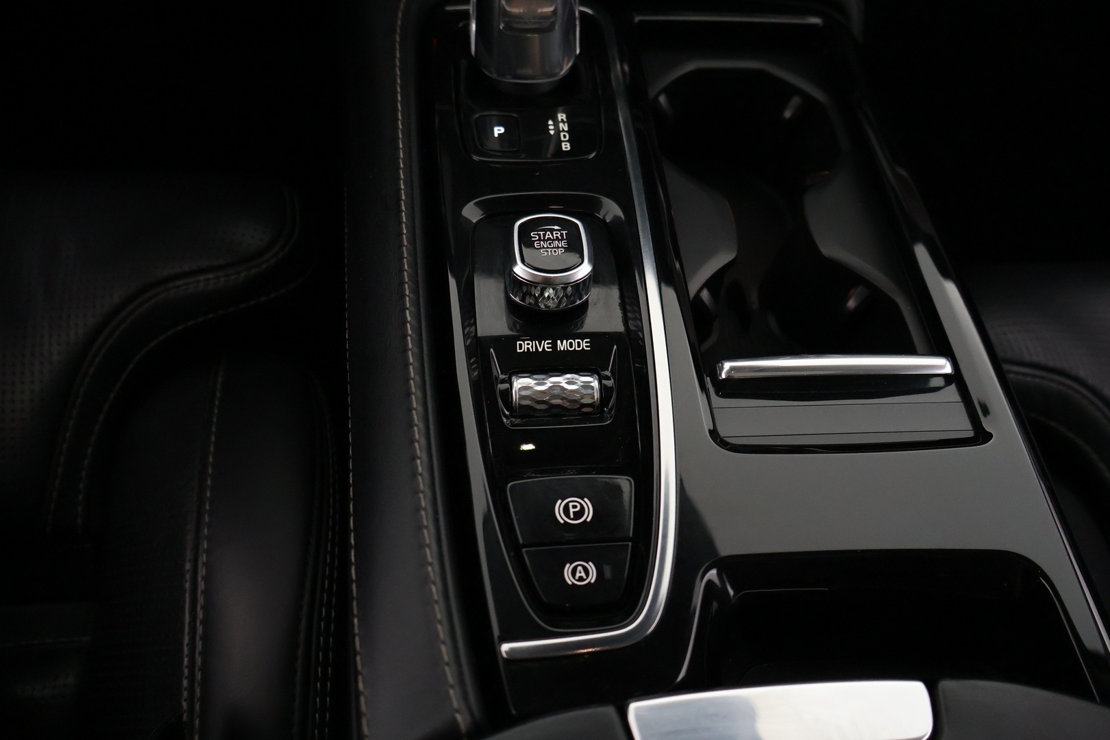 VOLVO S90 2018
