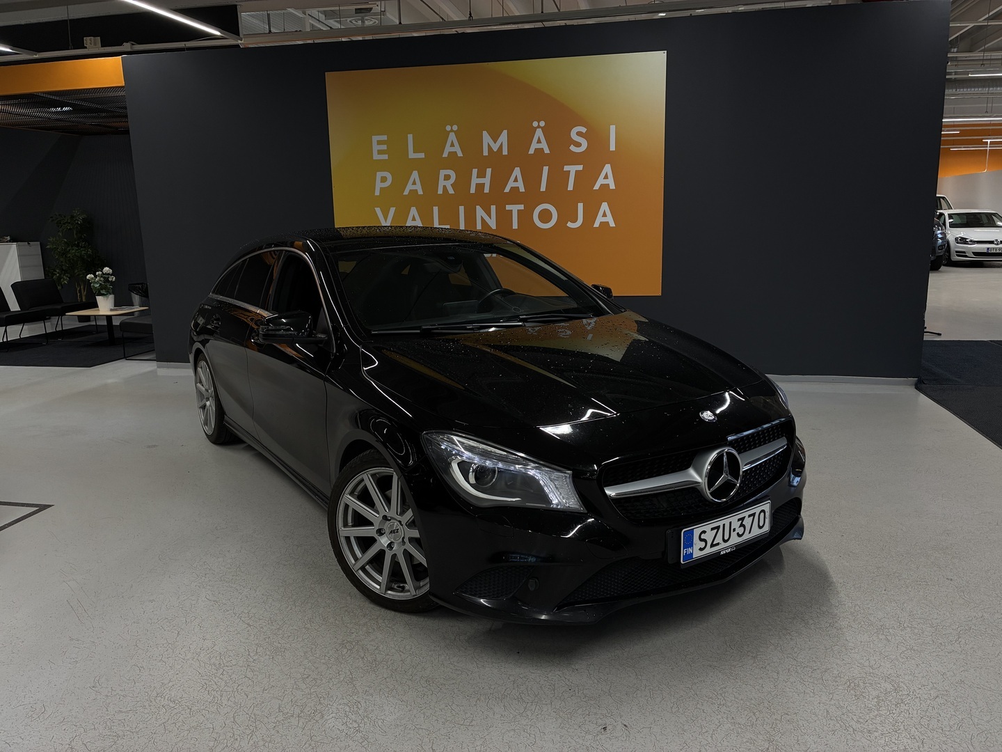 MERCEDES-BENZ CLA 2015