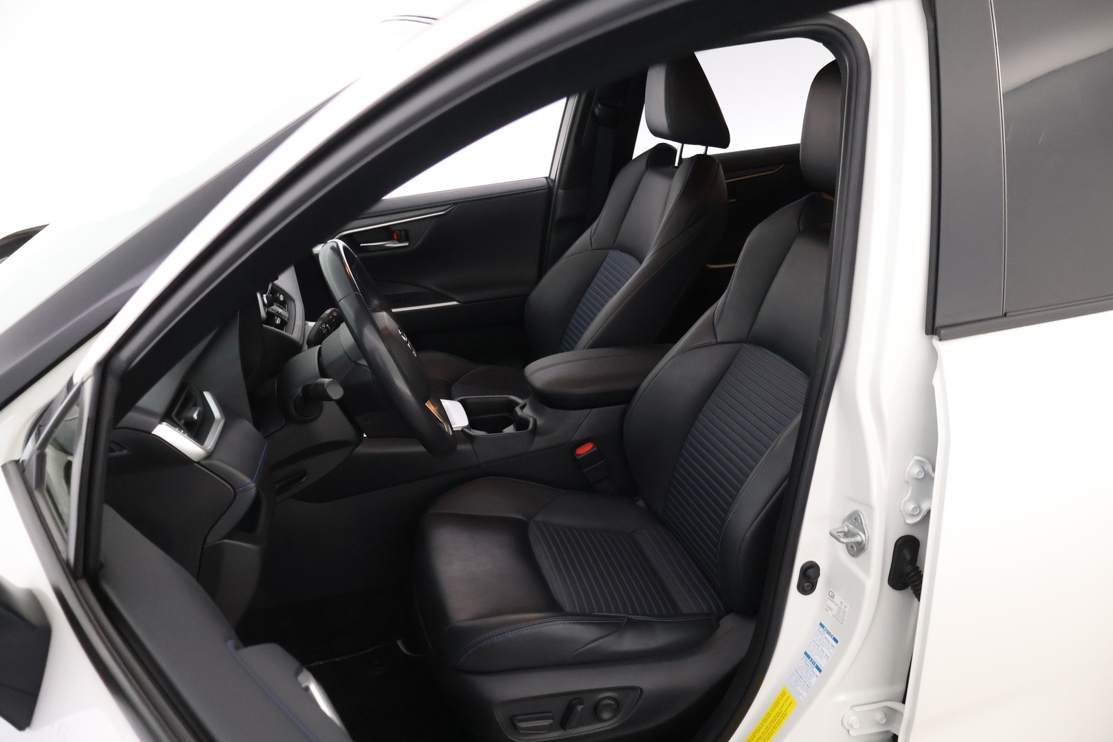 TOYOTA RAV4 2020