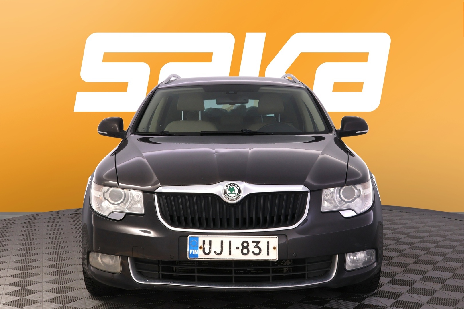 SKODA Superb 2010