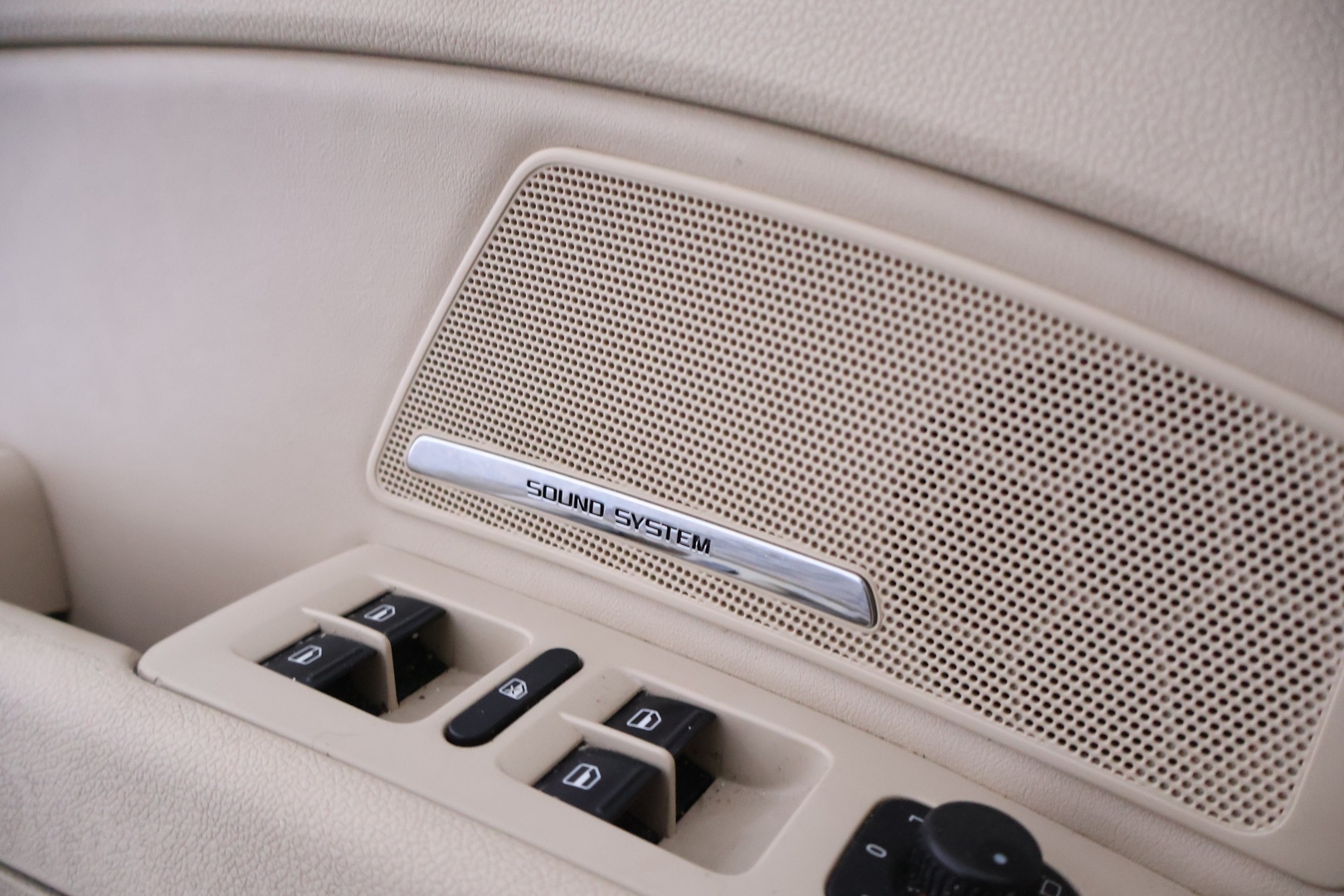 SKODA Superb 2010