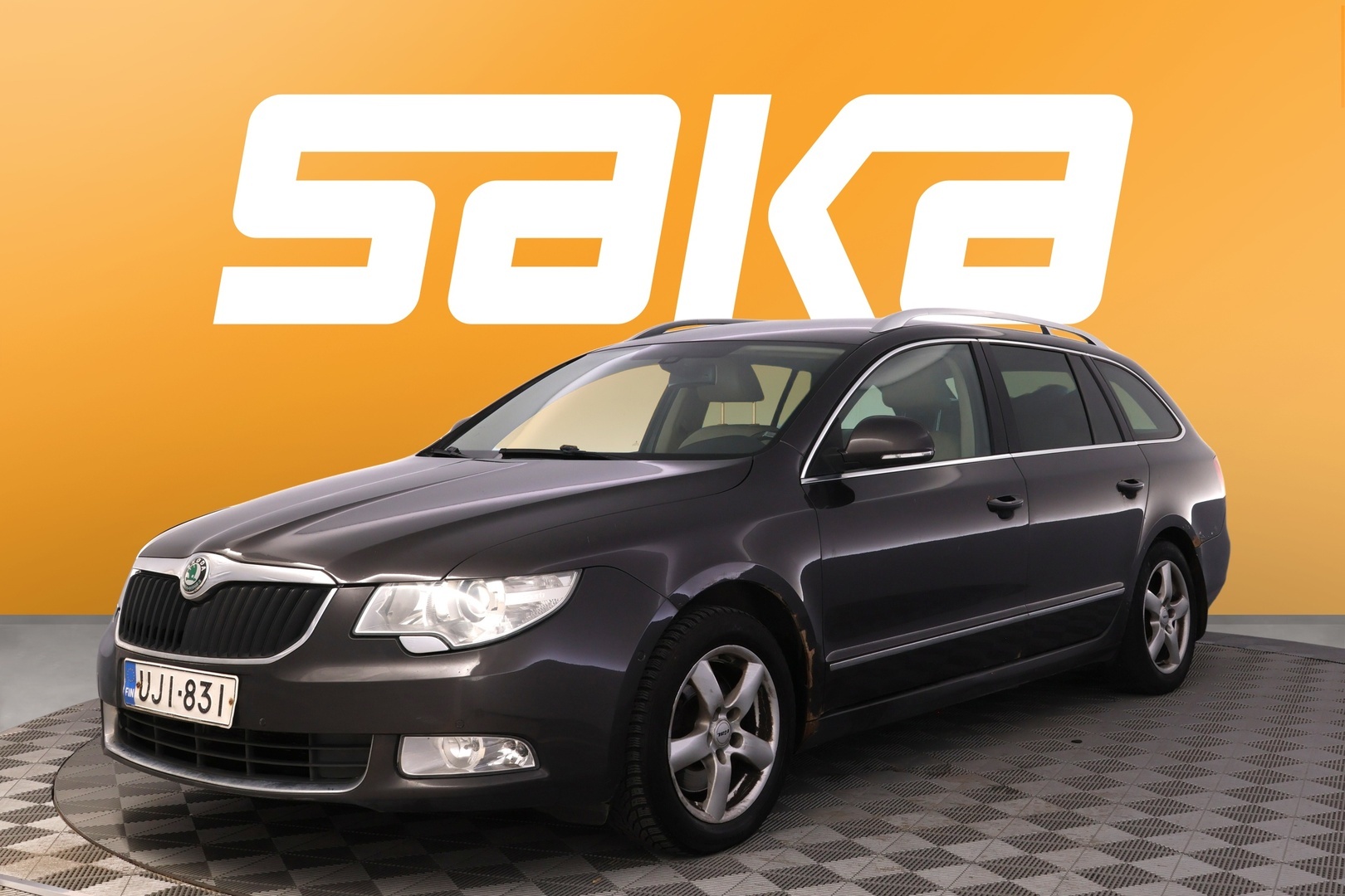 SKODA Superb 2010