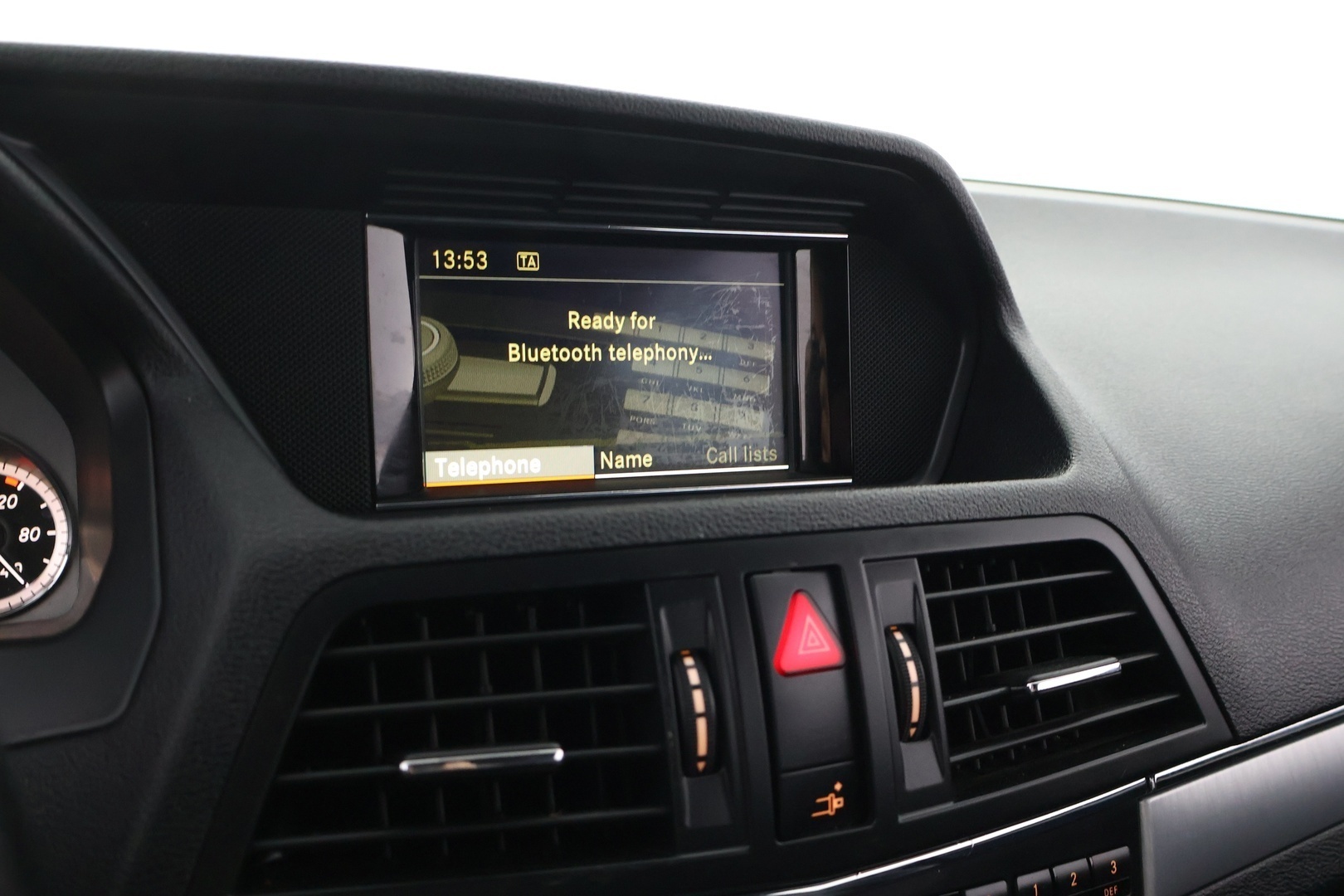 MERCEDES-BENZ E 2011