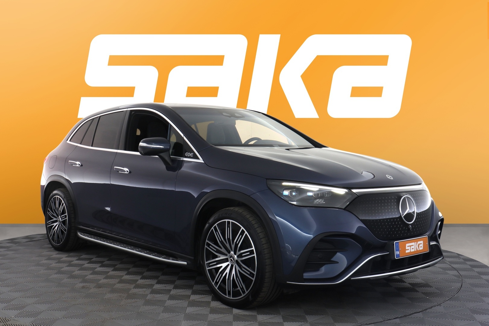 MERCEDES-BENZ EQE SUV 2024