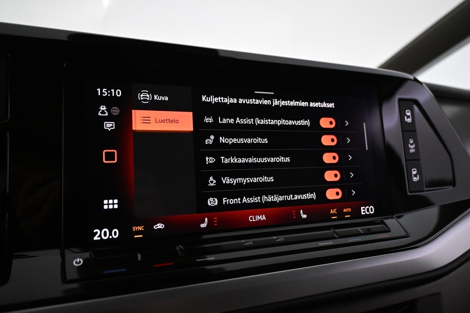 VOLKSWAGEN Multivan 2026