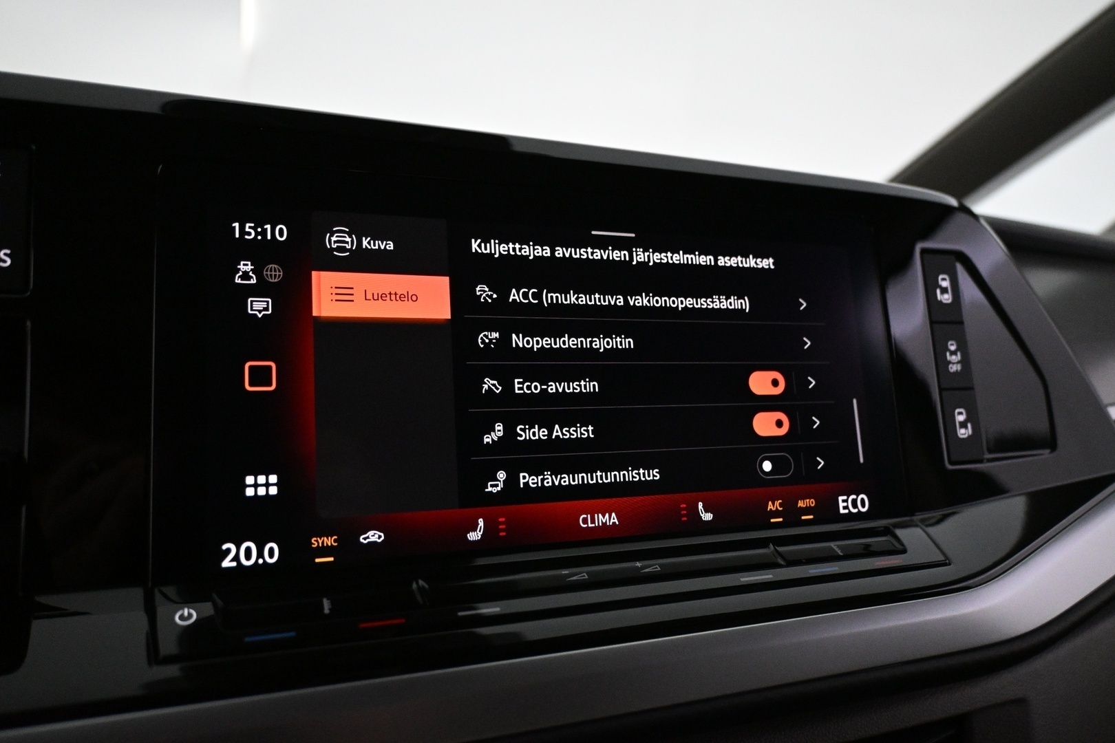 VOLKSWAGEN Multivan 2026