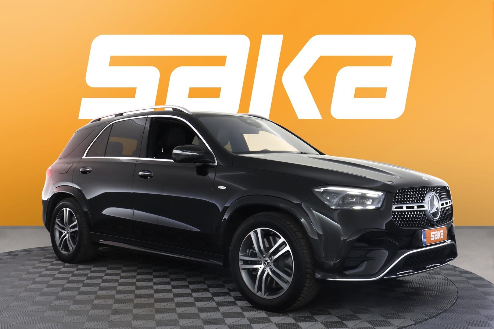 MERCEDES-BENZ GLE 2025