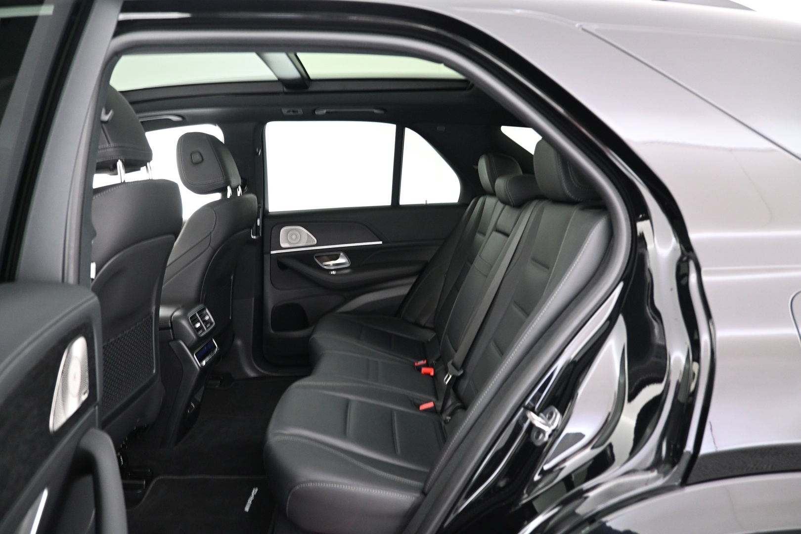MERCEDES-BENZ GLE 2025