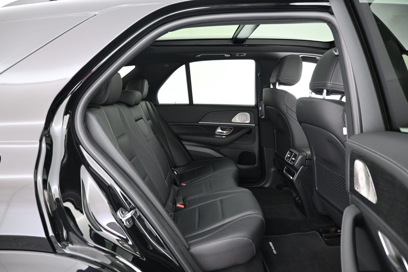 MERCEDES-BENZ GLE 2025