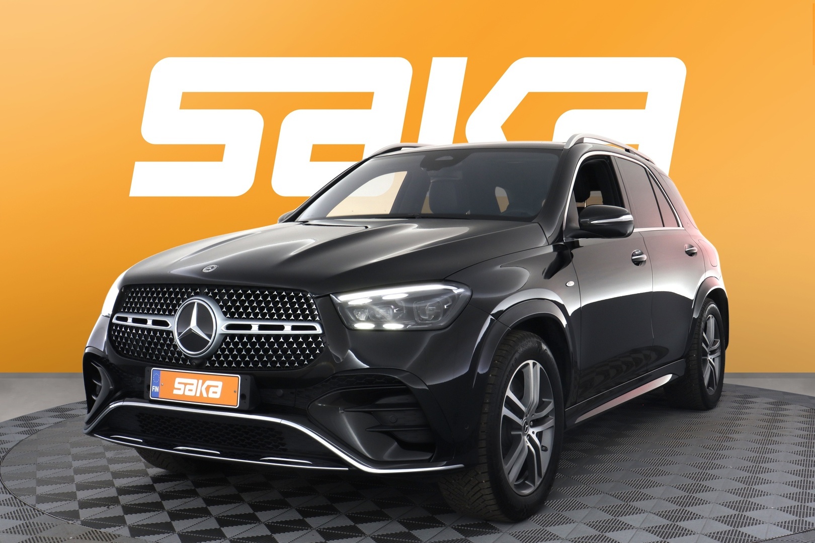 MERCEDES-BENZ GLE 2025