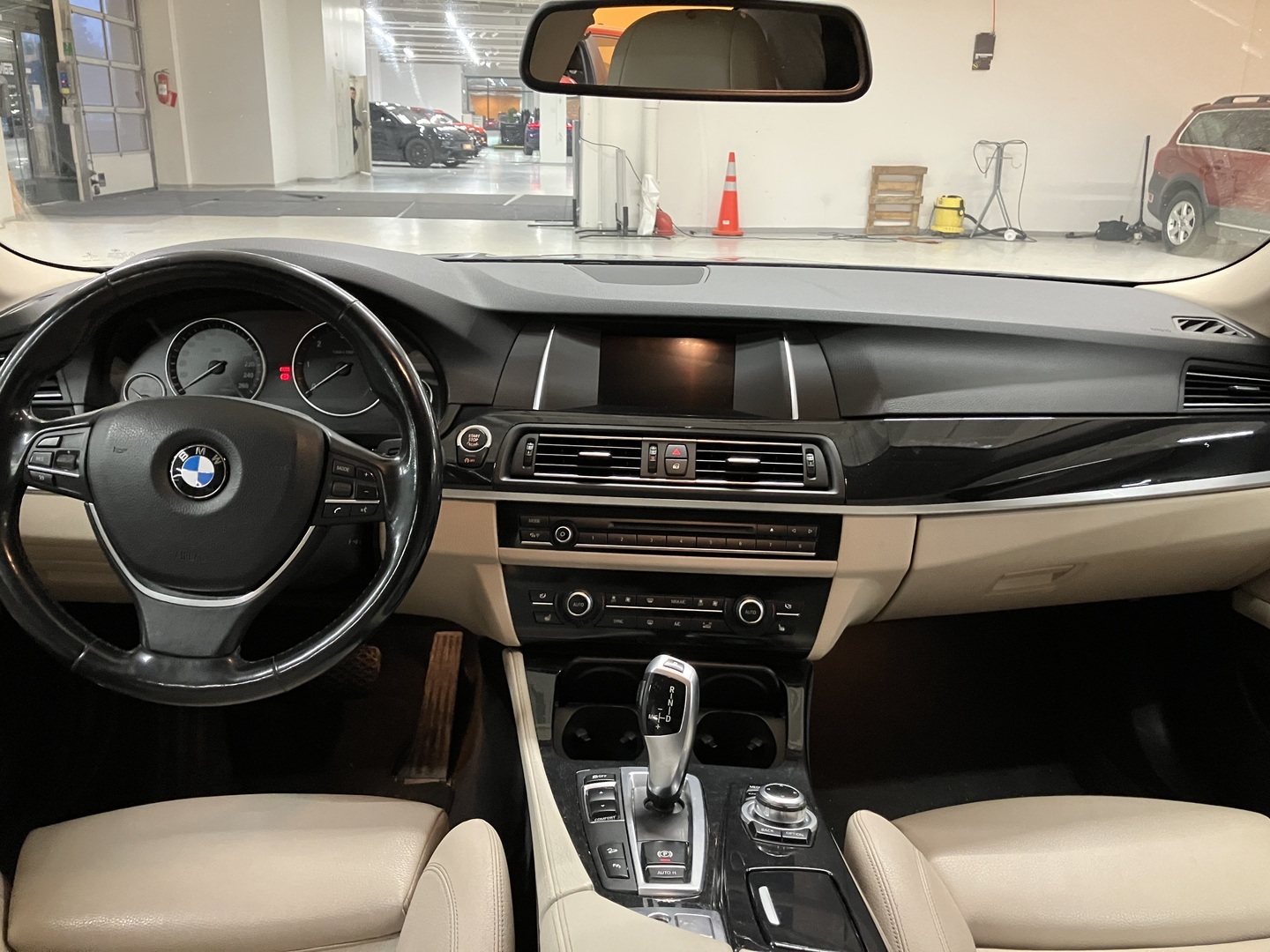 BMW 520 2016
